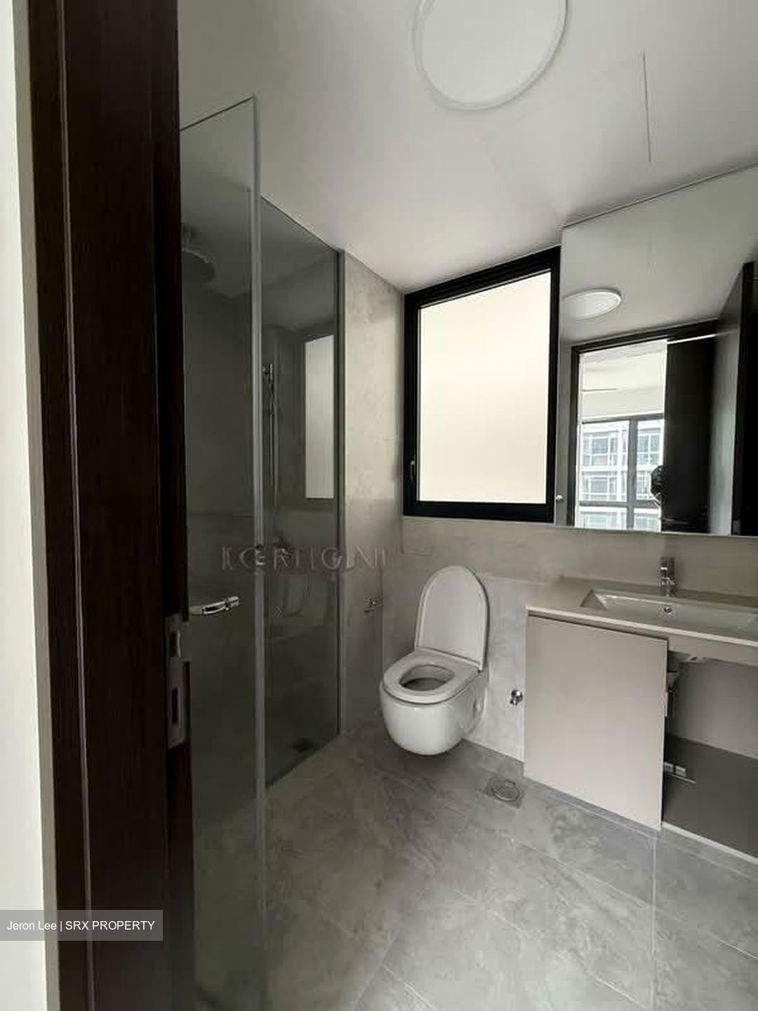 Tenet (D18), Condominium #529524361